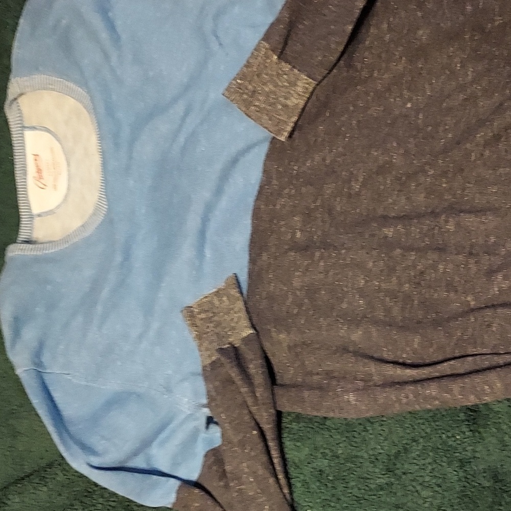 100 percent cotton light weight sweater by grayers.